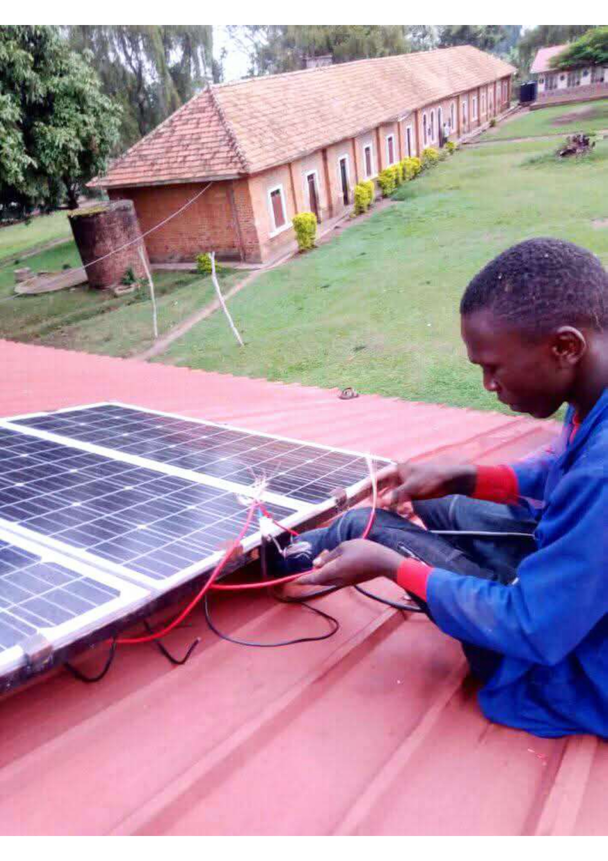 New solar panel delivered to school